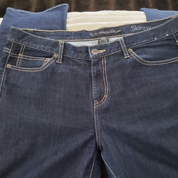 Calvin Klein jeans - Picture 2 of 3